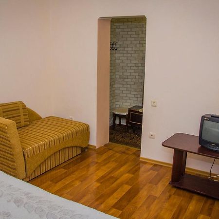 Apartment On Malaya Arnautskaya 21 โอเดสซา ภายนอก รูปภาพ
